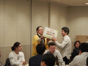 ?2位クローバーの小貫さん-23